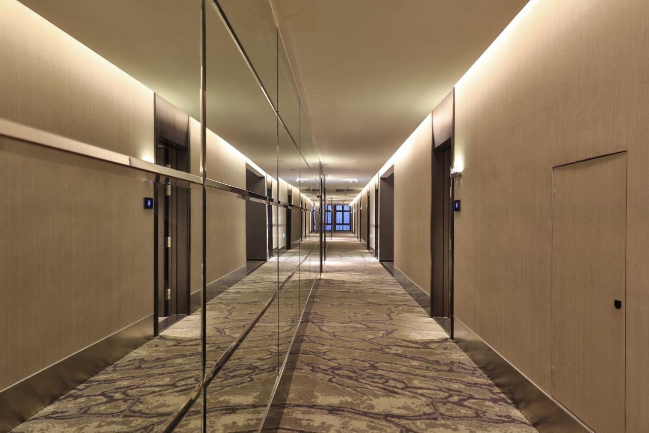 Orange Hotel Shanghai Pudong Airport エクステリア 写真